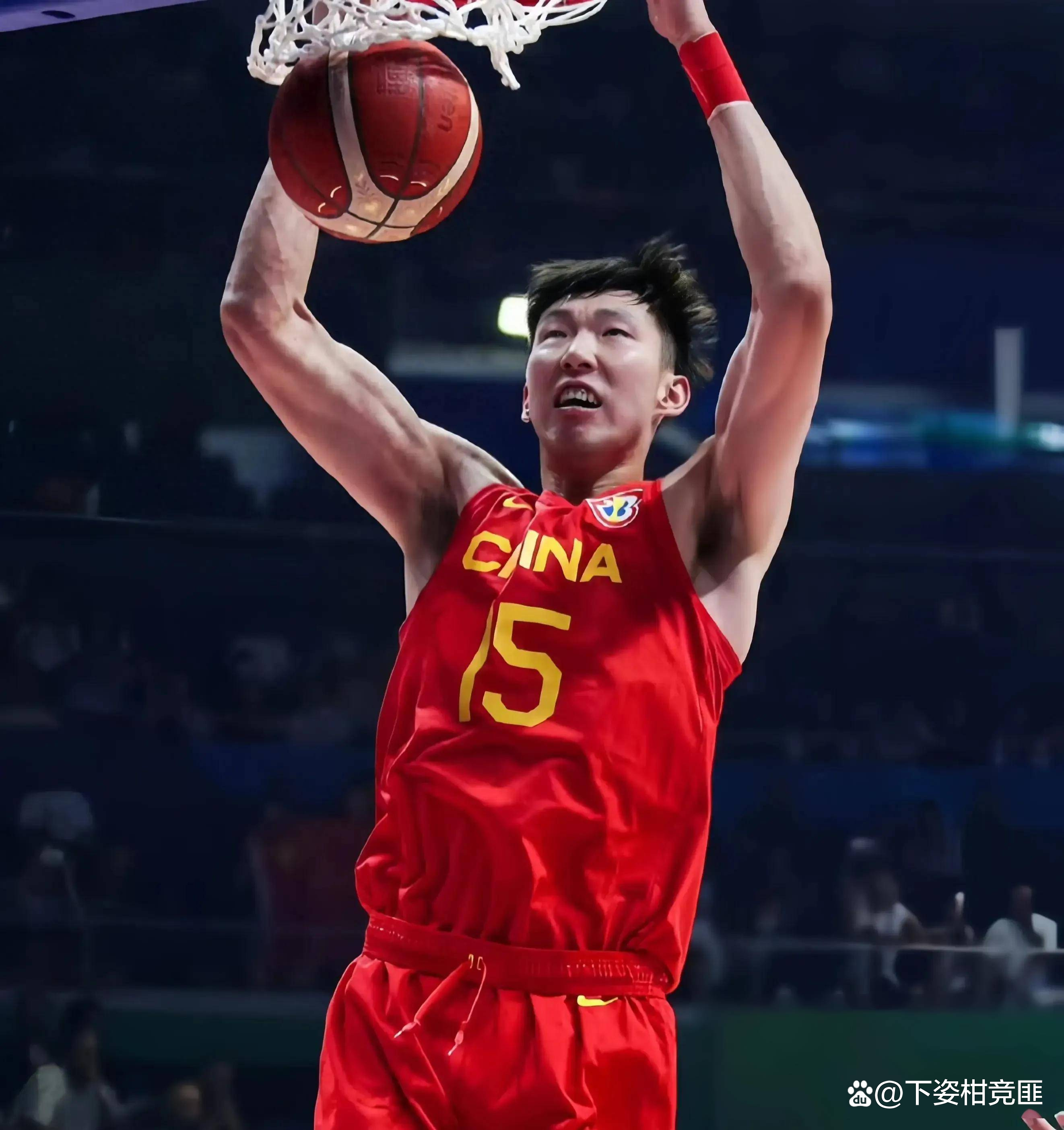 精彩绝伦！球员优异表现带领球队冲刺夺冠的简单介绍